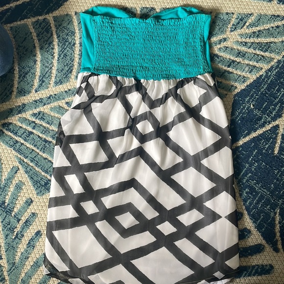 Roxy Dress - Picture 2 of 2